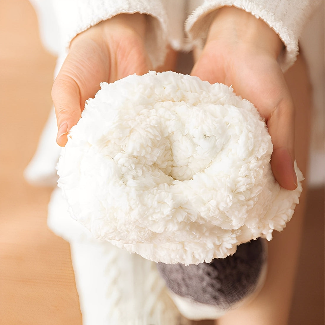 Danika - Chaussettes en peluche tricotées élégantes avec motif cœur pour femmes