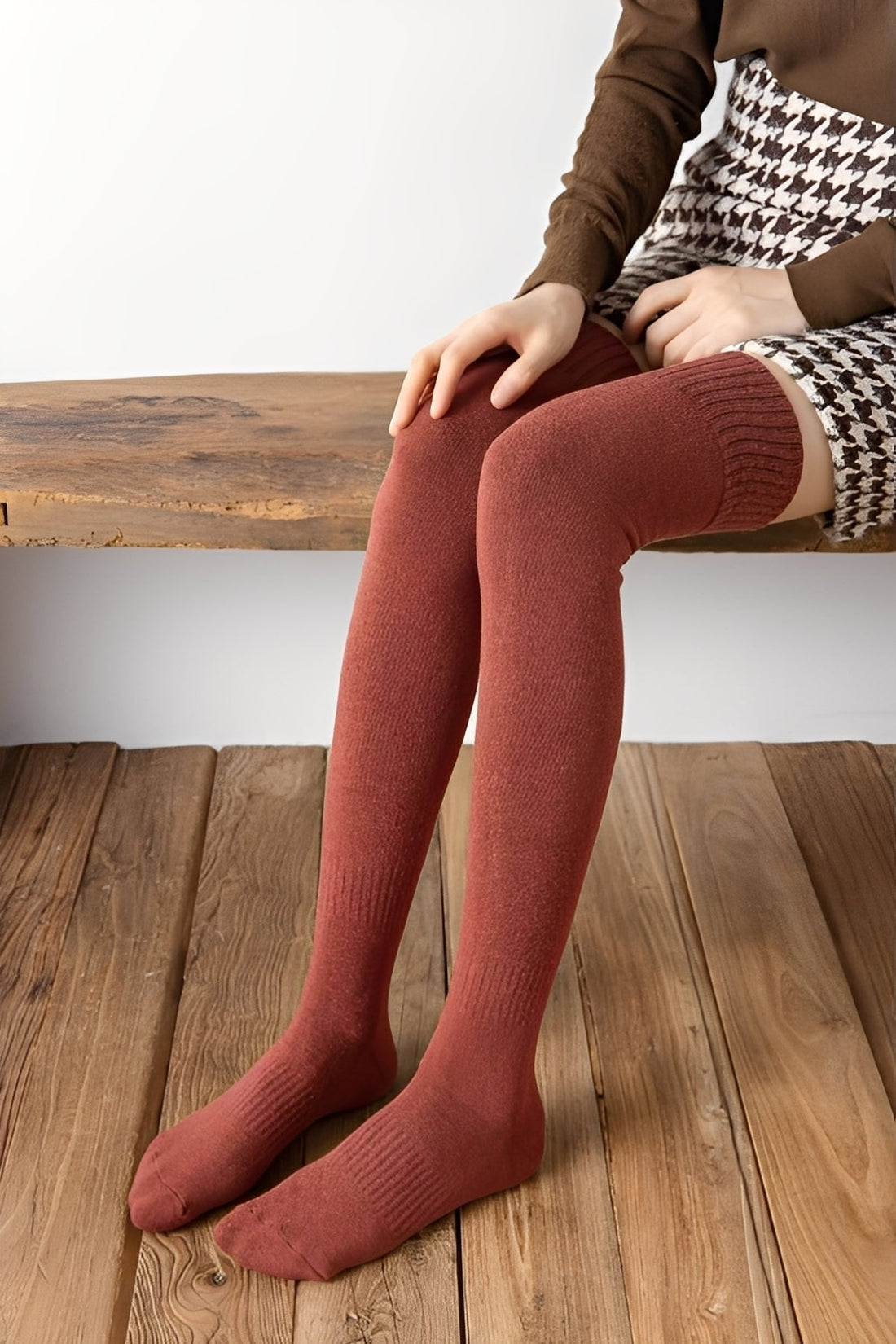 Hillary - Chaussettes hautes en velours chaudes pour femmes