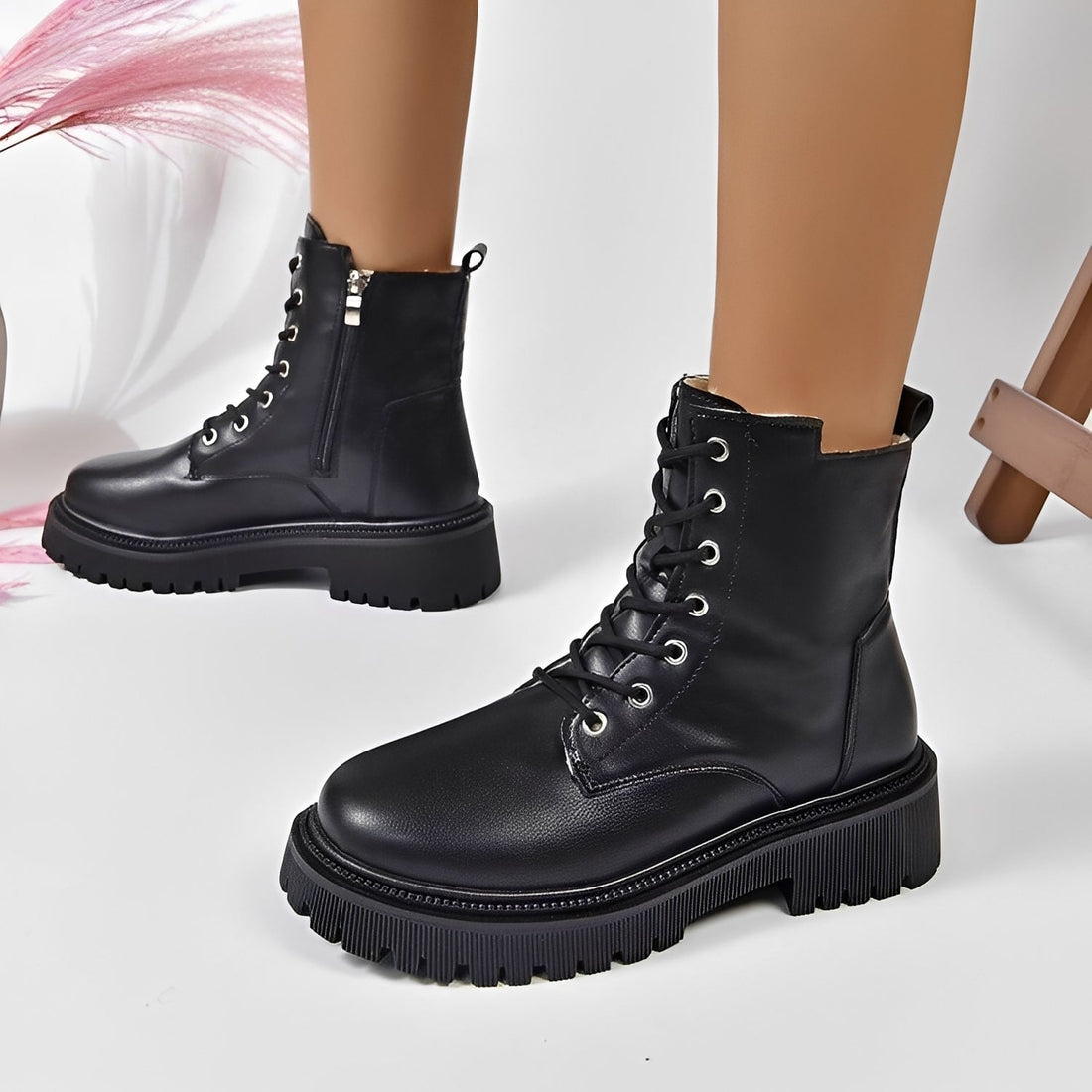 Haylie - Bottes Martin élégantes doublées de polaire pour femmes