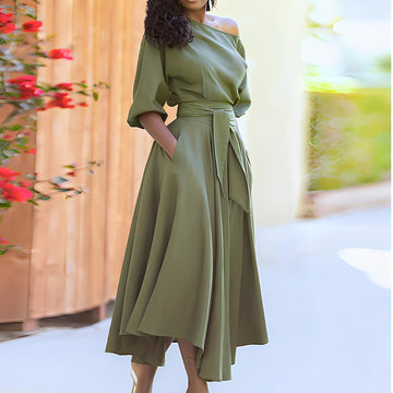 Dahlia - Élégante robe sans bretelles avec ceinture pour femmes