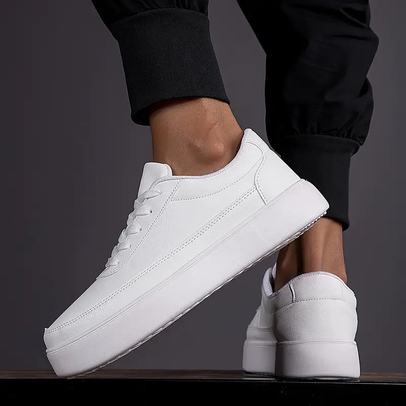 Samuel - Chaussures de skate blanches élégantes et confortables pour homme