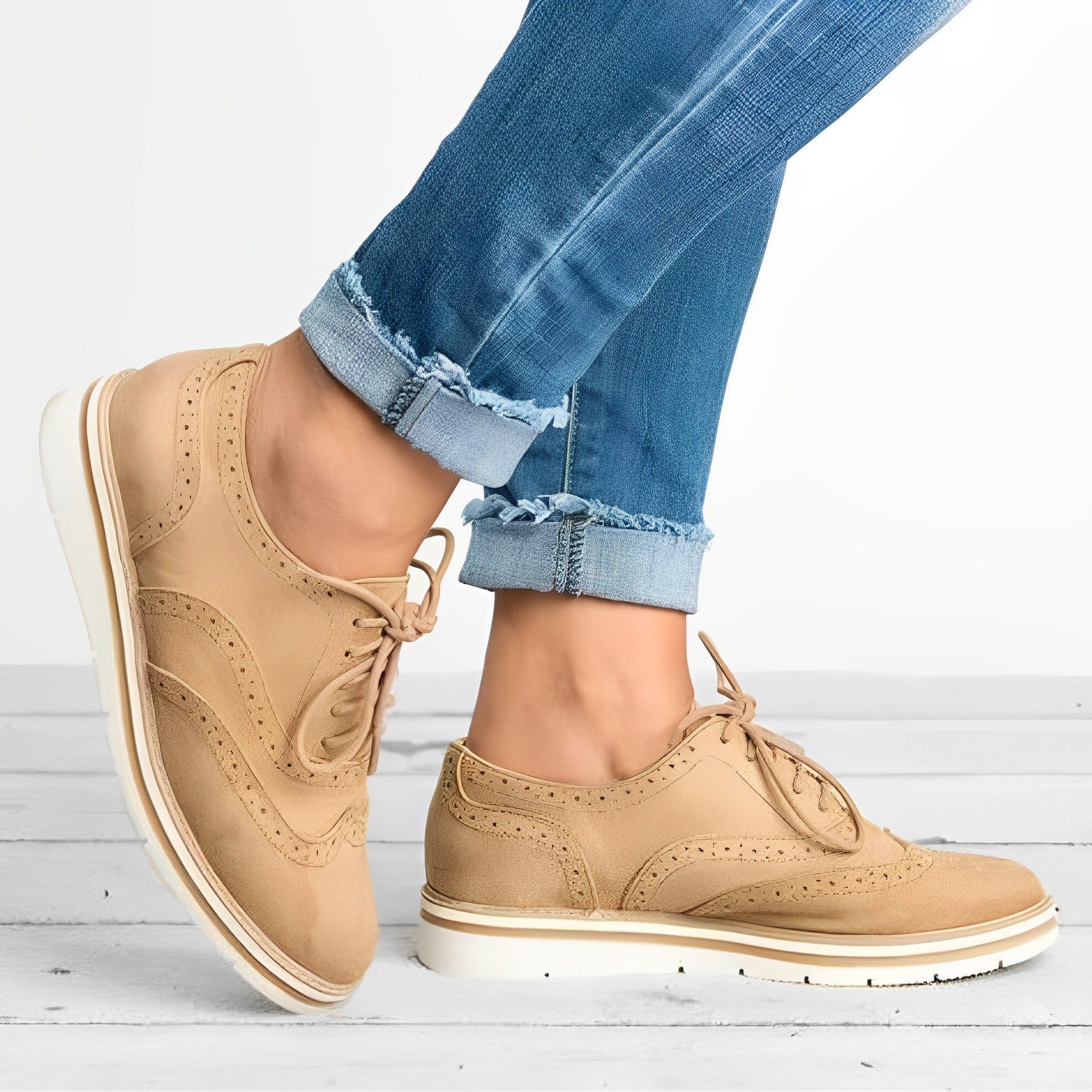 Chaussures Oxford à lacets et découpes Sloane