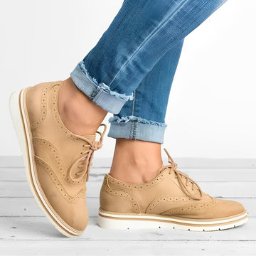 Chaussures Oxford à lacets et découpes Sloane