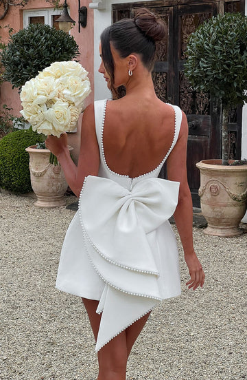Robe mini – Élégance avec accents raffinés